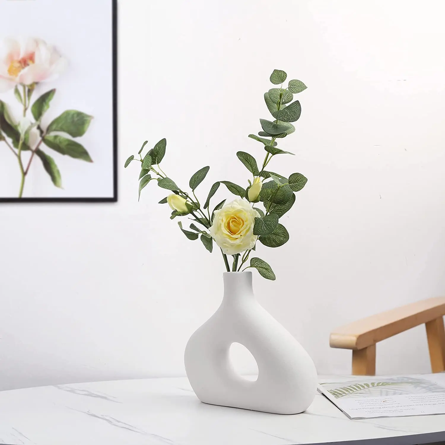 Simple Hollow Geometric Vase For Home Decor, White Vase For Decoration, Used For Party Living Room Office Bedroom Decoration