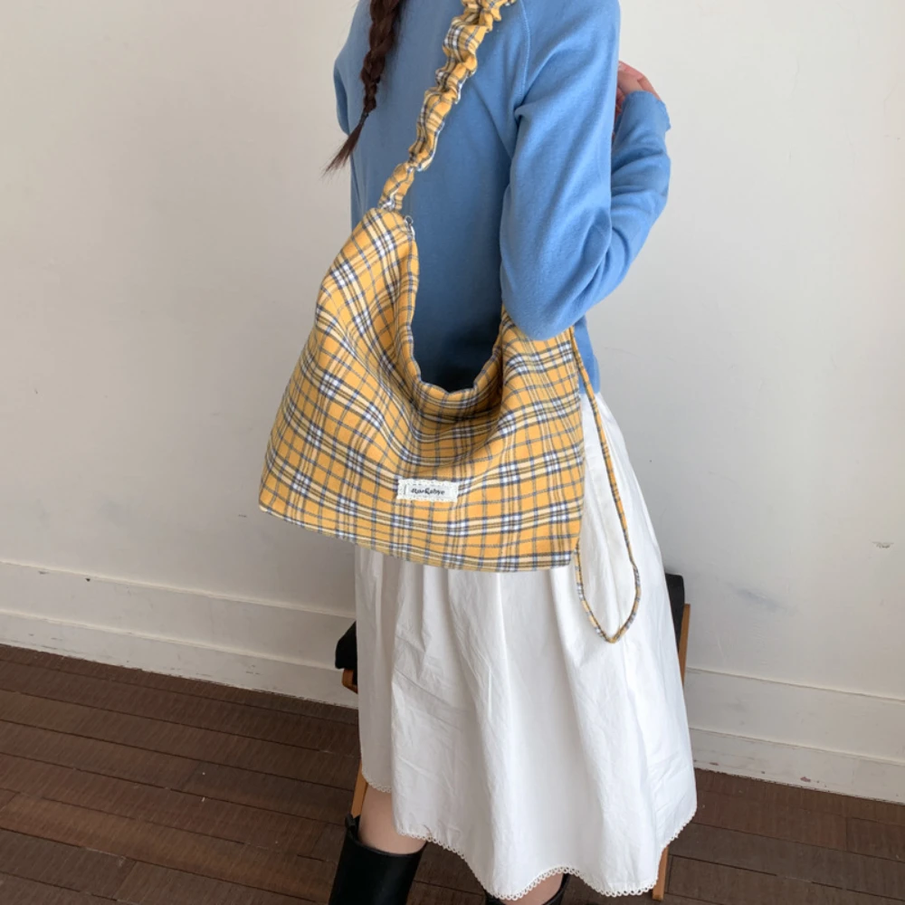 Vintage Preppy Style Plaid Cloth Shoulder Bag Wrinkled Shoulder Strap Handbag Women's Korean Style Large Capacity Cross-body Bag
