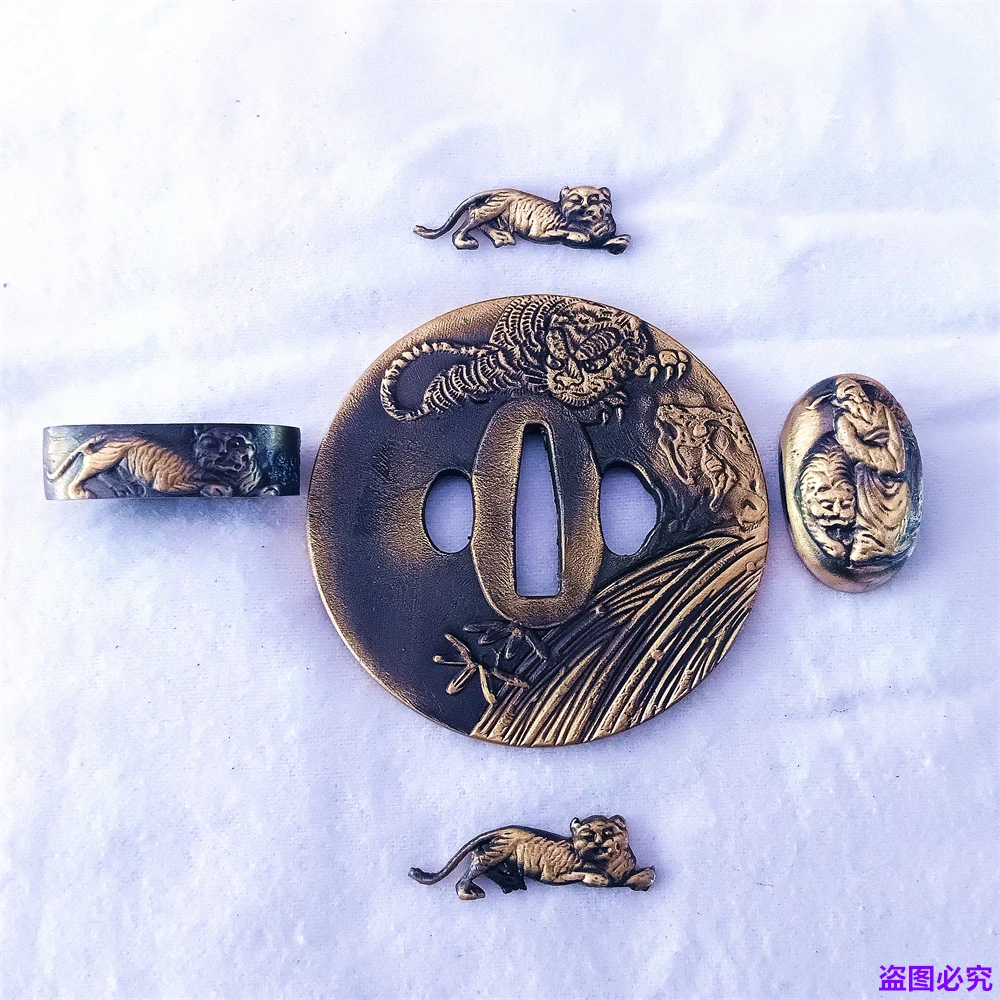 Rare A Set Copper Brass Tsuba Guard Fuchi Menuki Kashira Fittings F Japanese Sword Katana Parts W Tiger