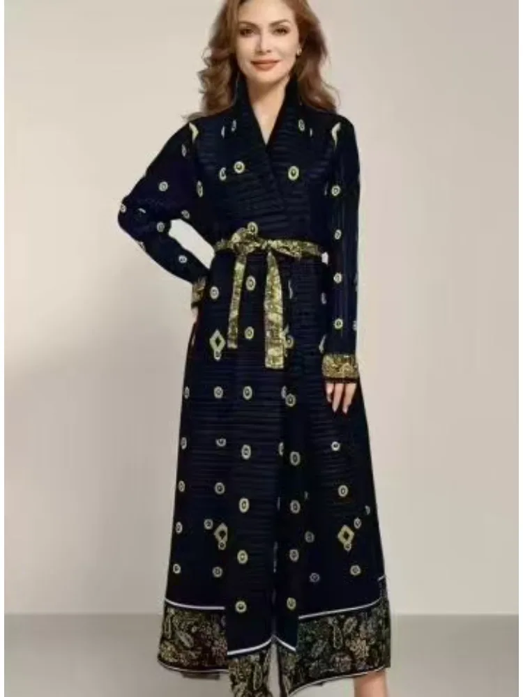 Miyake-cárdigan plisado con estampado de moda musulmana para mujer, chaqueta tipo capa, invierno, 2025