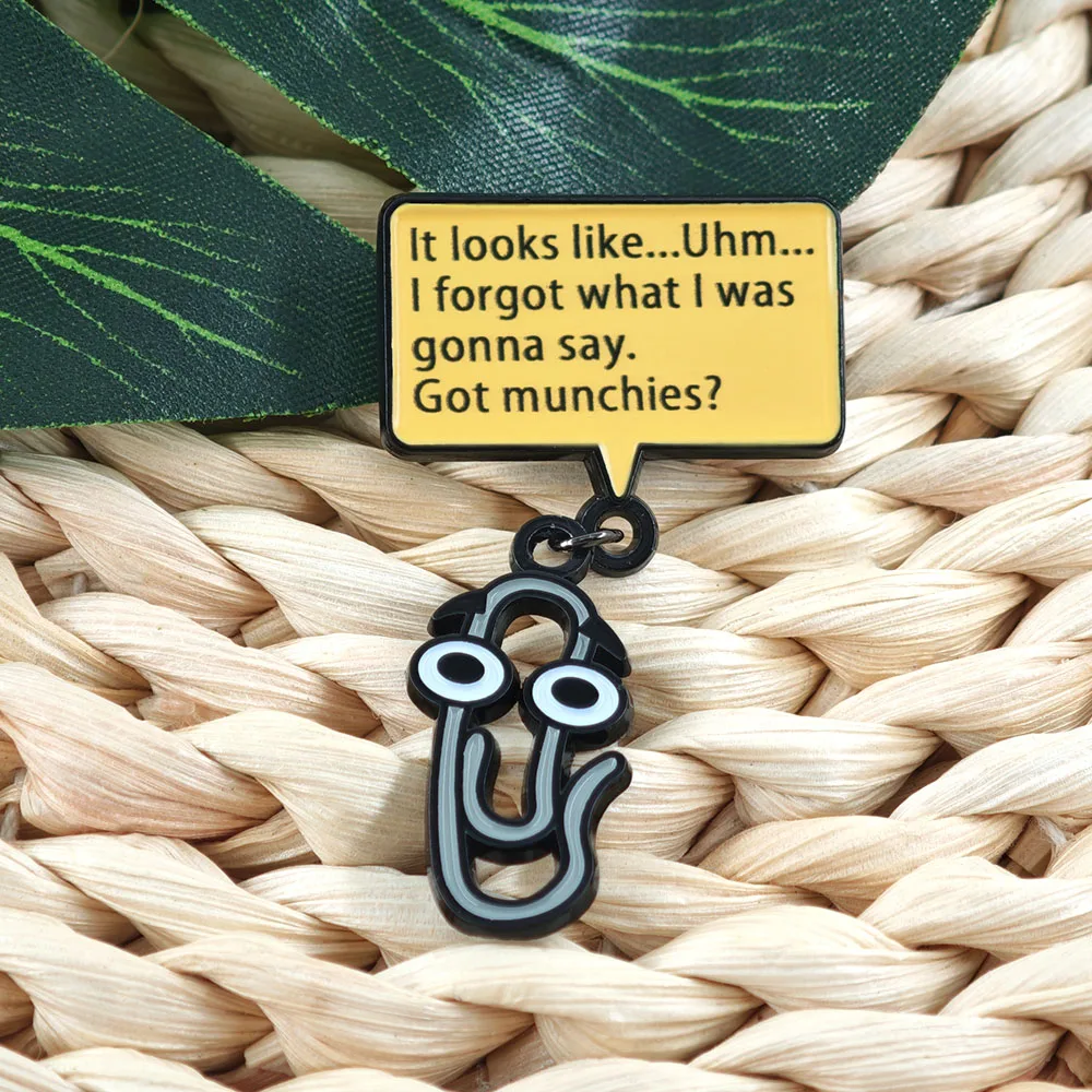 Lustiger Clippy Emaille-Pin Cartoon Büroklammer Metallbrosche Overthinking Meme Anstecknadel Niedliches Schmuckgeschenk für Freunde und Kollegen – Detail 18