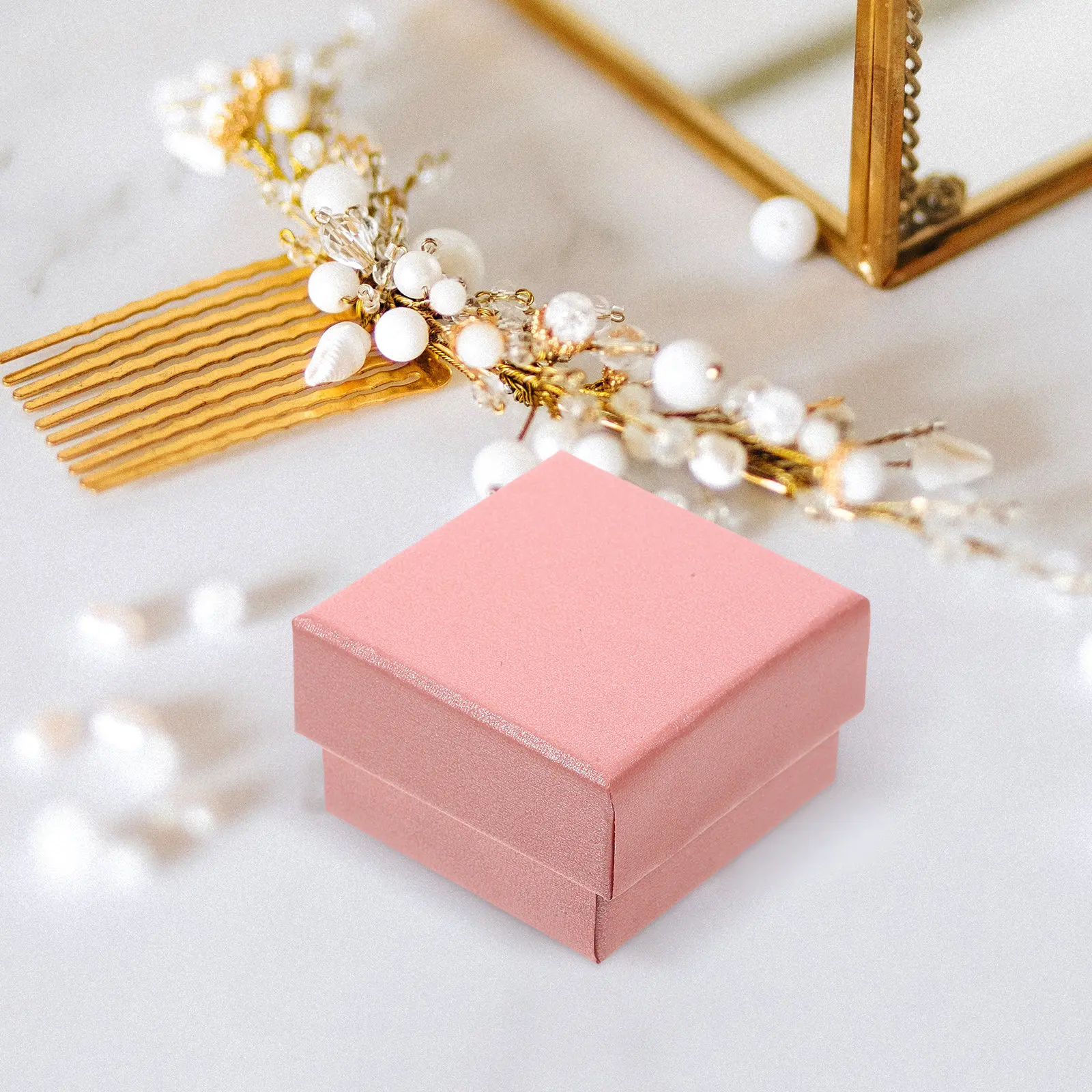 

Набор из 10 шт. стильных декоративных подарочных коробок для ювелирных украшений: ожерелий, серег, колец. Многоразовые, для хранения.