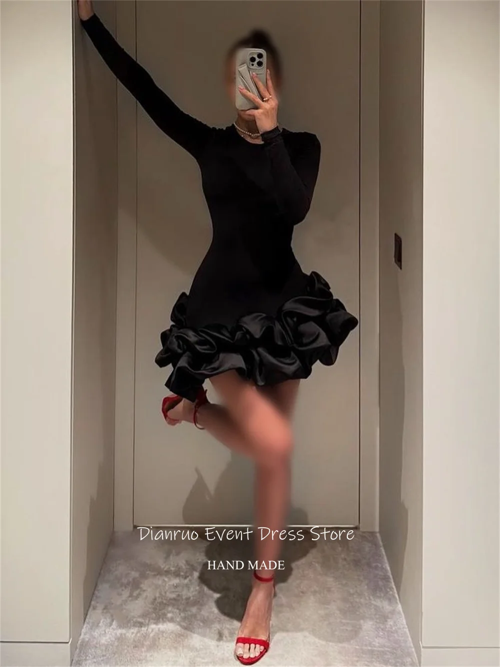 Dianruo أسود طويل الأكمام فساتين لحضور الحفلات الموسيقية الساتان تكدرت هيم فساتين كوكتيل صغيرة جولة العنق فساتين العودة للوطن مخصصة