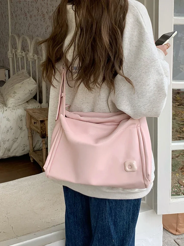 Student Classroom Tote Bag Large Capacity Pink Leisure Commuter Bag 2024 New Spring Luxury Single Shoulder Crossbody Bag Women