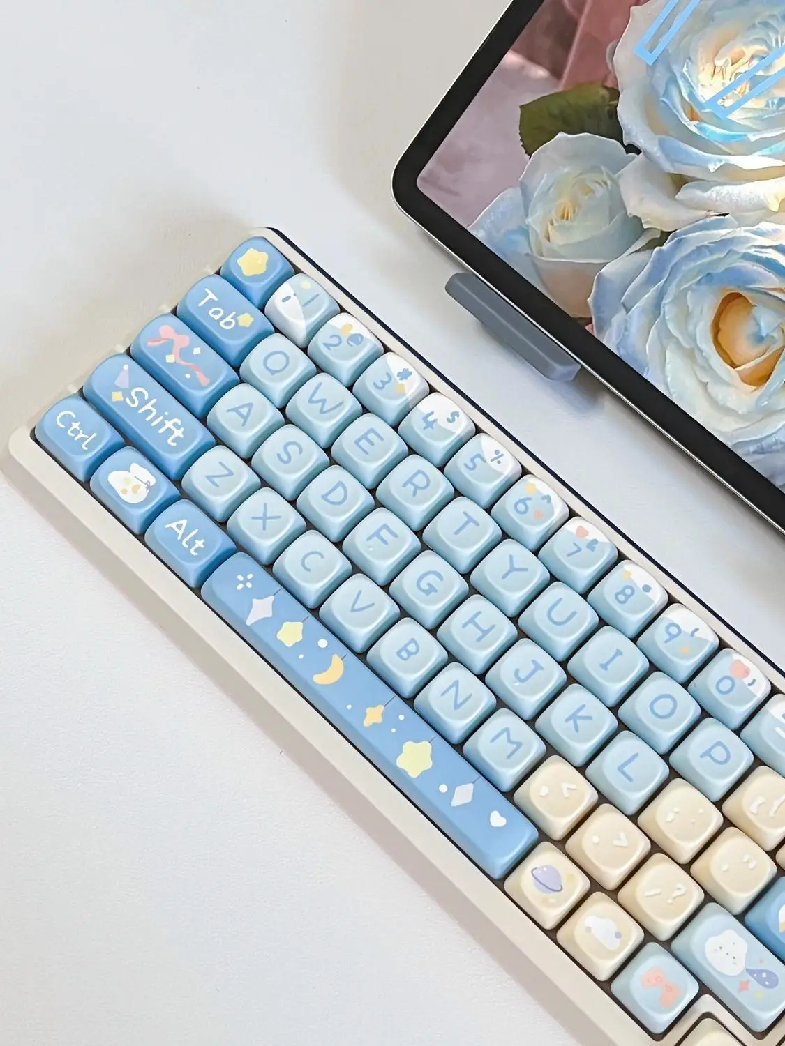 140 Keys Cute Bear MOA Keycaps for Gaming Mechanical Keyboard Mx Switches PBT Five-sided Sublimation Key Caps