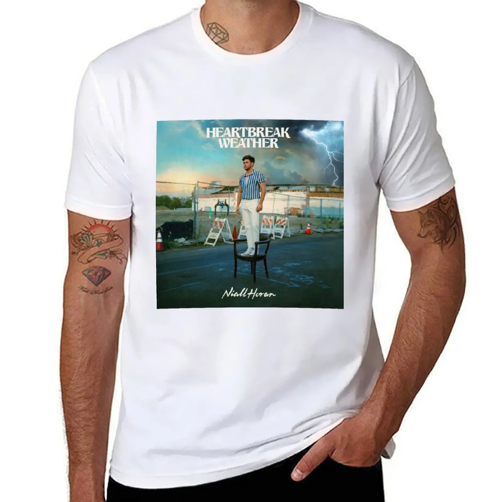 

heartbreak weather flash T-Shirt cotton tshirt 100% t shirts for man cotton funny T-Shirt