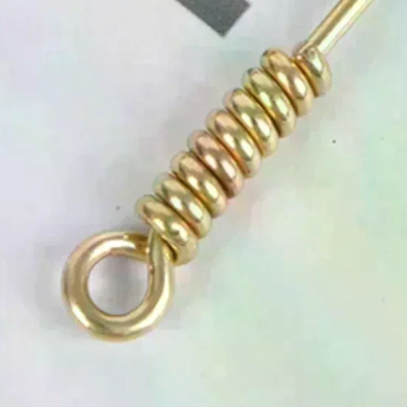 

Винтажная латунная ушная палочка, стереоскопическая красивая ложка для ушей, кулон, инструмент для чистки ушной серы, персонализированный креативный подарок