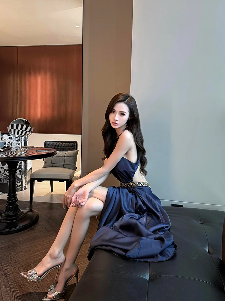 

Elegant Backless Long Dress Women's Birthday Gift Heavy Embellished Diamond Hollow out Sexy Neckline Waist Cinched Gown