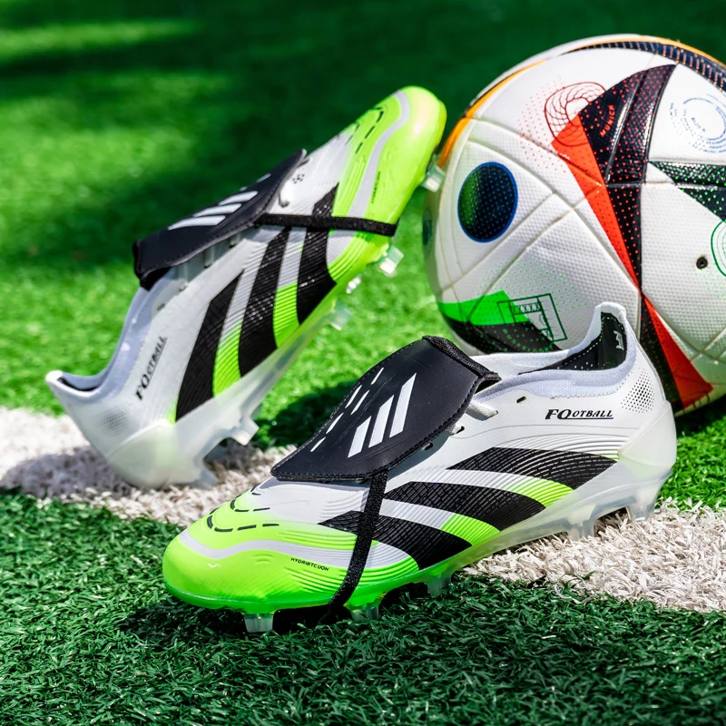 أحذية كرة القدم خفيفة الوزن للرجال عالية الجودة، أحذية كرة قدم داخلية، أحذية كرة قدم احترافية أصلية سريعة لكرة الصالات