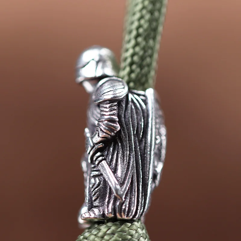 Armor Warrior Brass Knife Beads EDC DIY Paracord Handmade Woven Lanyard Pendants Black Metal Soldiers Outdoor Tools Accessories