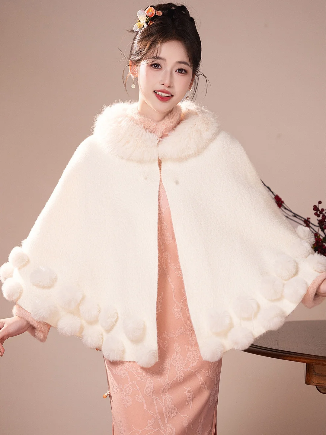 

Утепленная мягкая накидка из искусственного меха норки для верхней одежды: теплая и милая зимняя длинная накидка в китайском стиле, однотонная, для молодых женщин