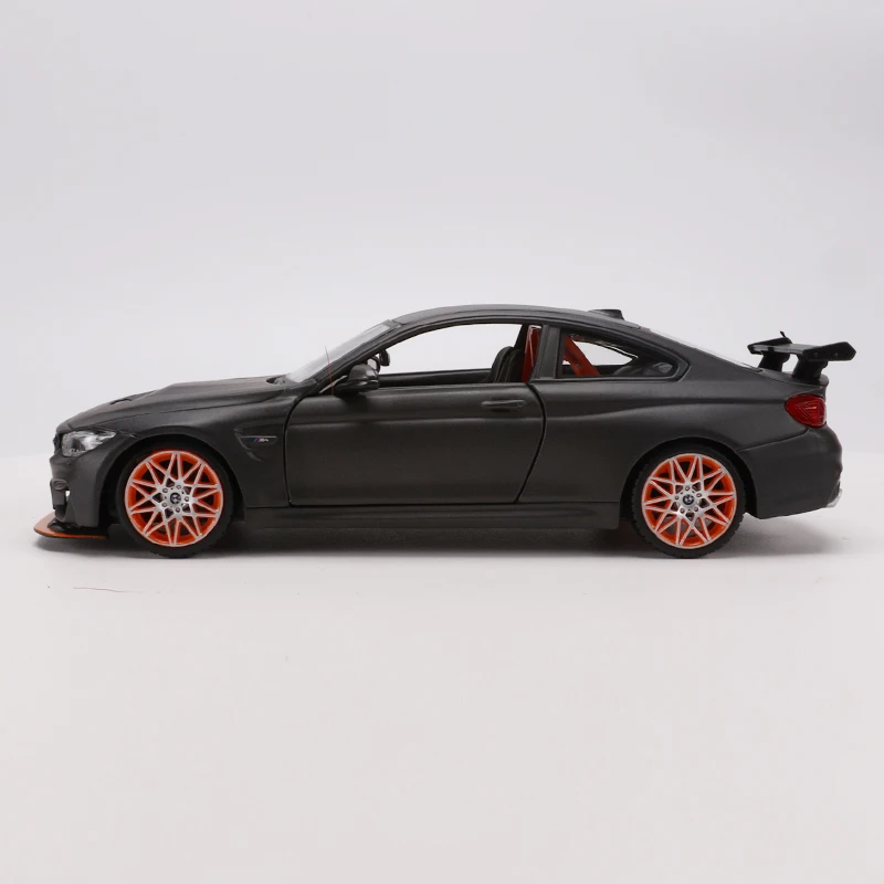 Maisto 1:24 BMW M4 GTS Allay Sports Model Car Static Die Cast Vehicles Collectible  Toys