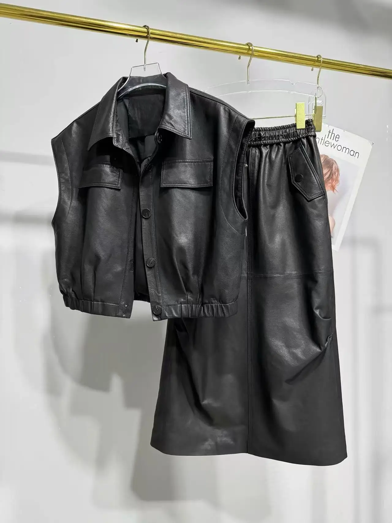Genuine Leather Sleeveless Jacket Autumn Winter Women Plant Tanned Sheepskin Coffee Versatile Short Vest Skirt Set Flada Midi