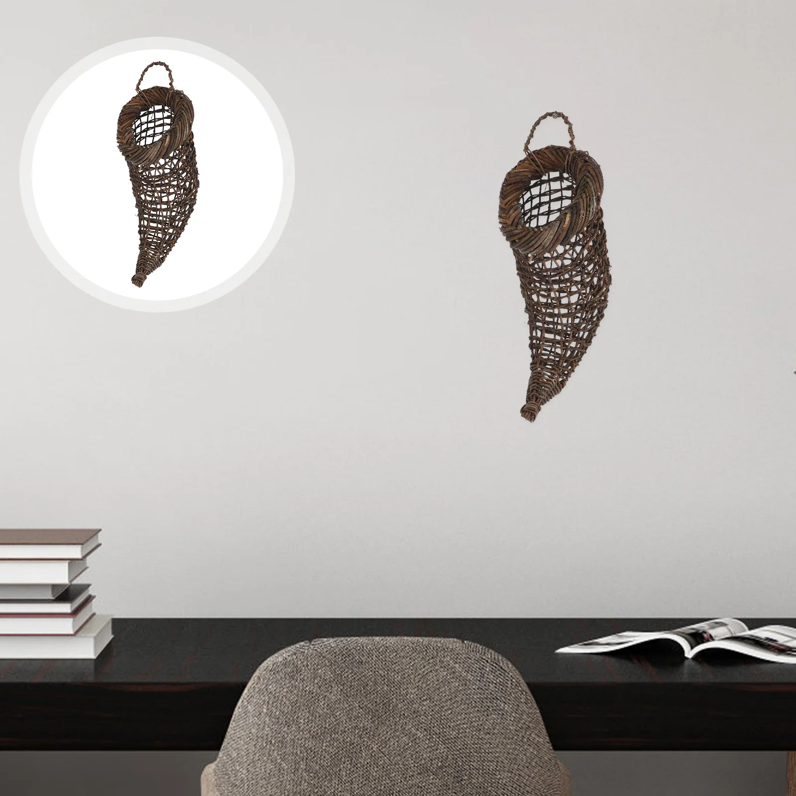 

Woven Hanging Basket Cornucopia Style Festive Bell Design Wall Mounted Basket for Front Door Or Plant Display Hanging Baskets