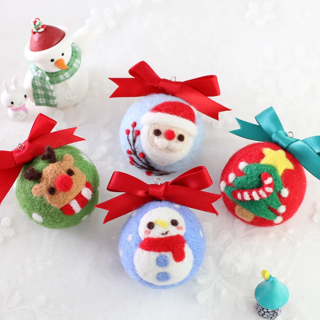 Non-finished Poke Wool Felt Handmade DIY Doll Round Chubby Christmas Balls Material Kit Beginner Plush Toys Keychain Pendant