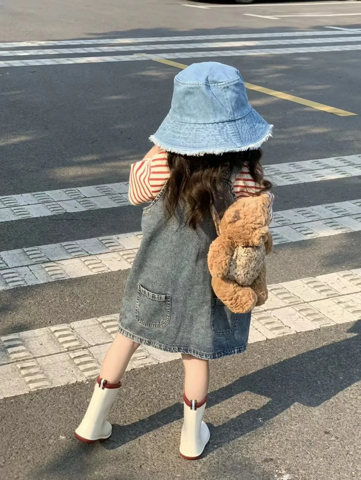 Children Skirt Wear 2024 Summer Korean Style Girls Sweet and Cool Cowboy Suspenders Skirt Fashion Sundress A-line Denim Skirt