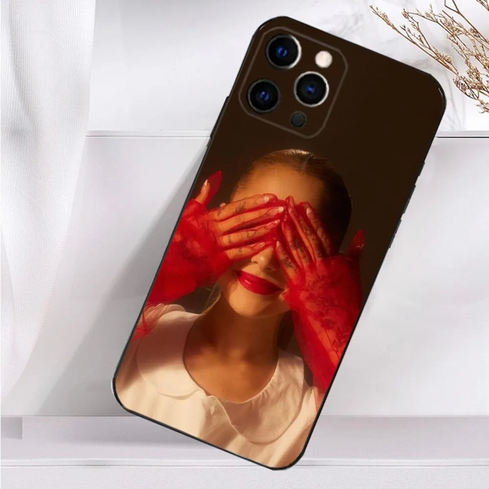 A-Ariana Singer G-Grandes 電話ケース iPhone 16、15、14、13、12、11 Plus、Pro Max、XS、X、XR、SE、Mini、8、7 ソフトシリコンブラックカバー用