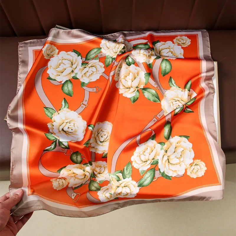 68 ซม.พิมพ์ลายดอกพีชผ้าพันคอผู้หญิงฤดูใบไม้ผลิและฤดูร้อนบางผ้าพันคอผ้าไหมเทียมแฟชั่นผ้าพันคอผ้าคลุมศีรษะผ้าคลุมไหล่