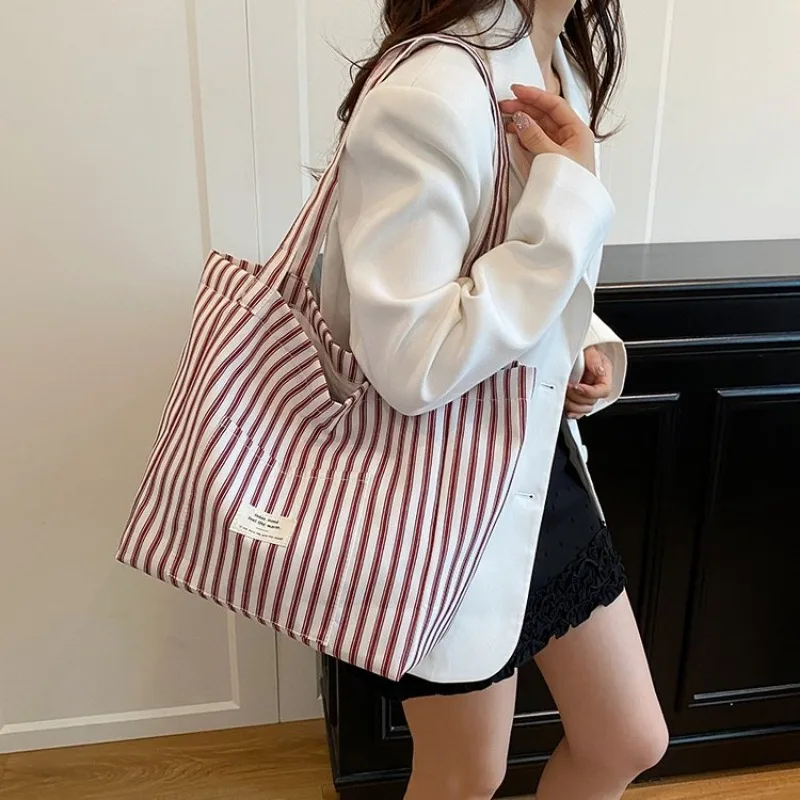 

Sophisticated Crossbody Commuting New Model In 2025 Cute Exquisite Simple JK Bag Handbag Fit For A Business Trip Tour