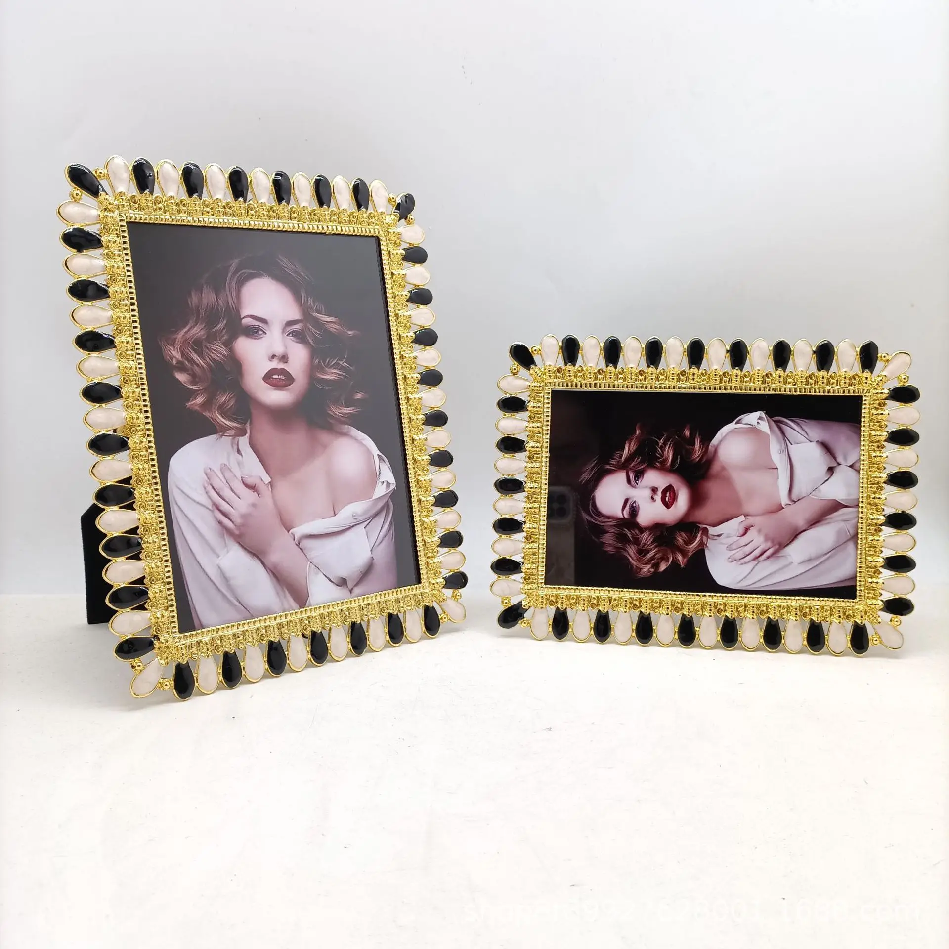 6/7Inch Nordic Style Small Metal Picture Frames Gold Photo Frame For Room/ House Decoration XC088