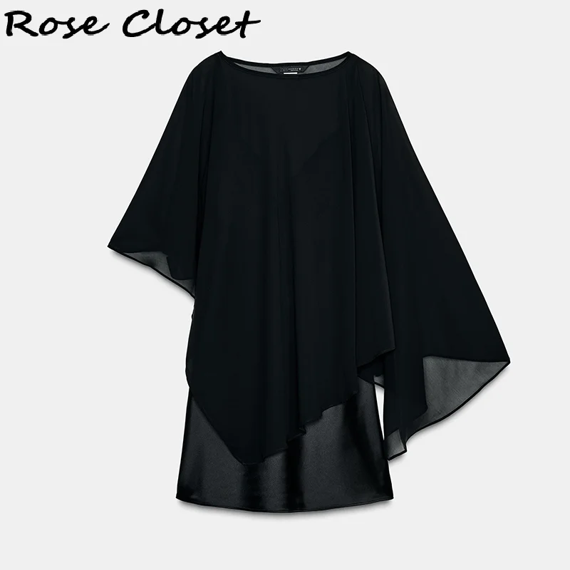 Elegancka satynowa sukienka mini z efektem warstw, dekolt w serek, regulowane ramiączka spaghetti, rozcięcie, prześwitująca, zwiewna, nowość 2025, sukienki damskie z efektem prześwitu.