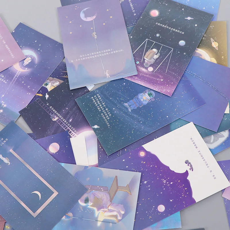 30pcs/set Astronaut Cosmic Starry Sky Noctilucent Postcards High Quality HD Earth Moon Galaxy Exquisite Creativity Greeting Card