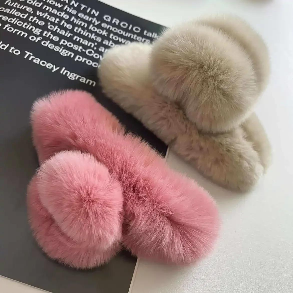 YHJ New Oversized Faux Fur Big Crab Hair Clip Girls Rabbit Hair Claw Clips Cute Plush Ponytail Barrettes Hair Accessories