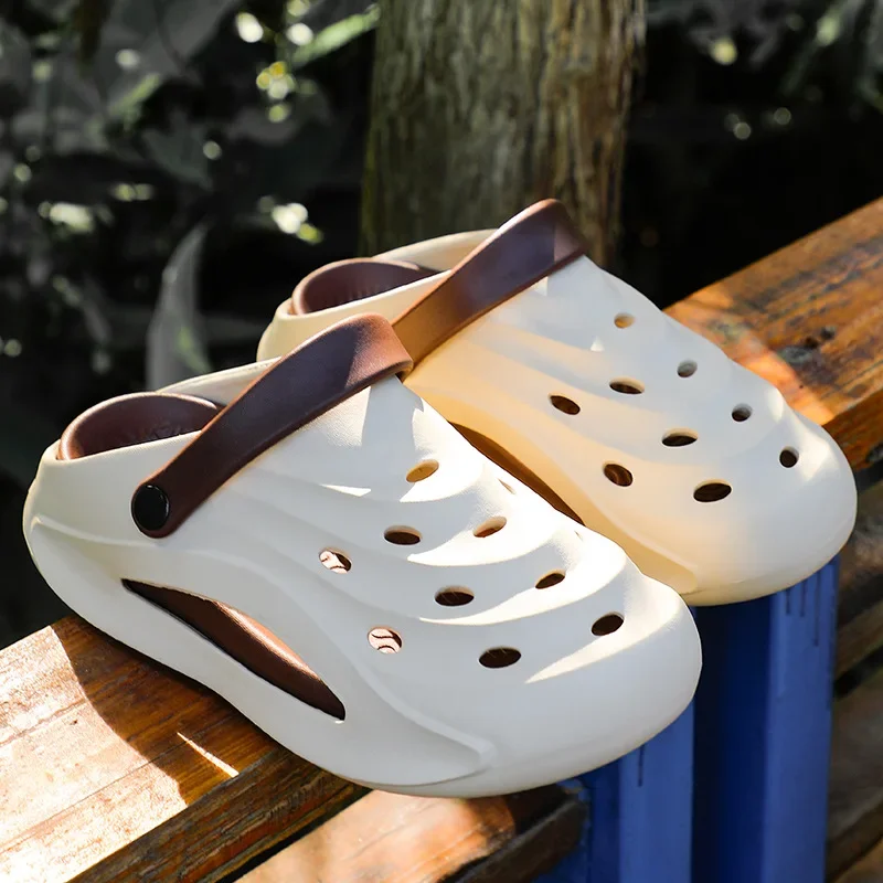 

New Super Thick Sole Men's Sandals Outdoor Holes Beach Sandals EVA Cloud Slippers Antiskid Shoes Unisex Beach Slides Sandals