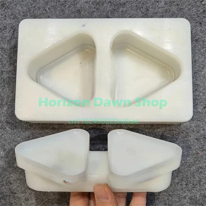 Portable Manual Triangular Rice Ball Maker Sushi Onigiri Forming Tool Kitchen Gadget