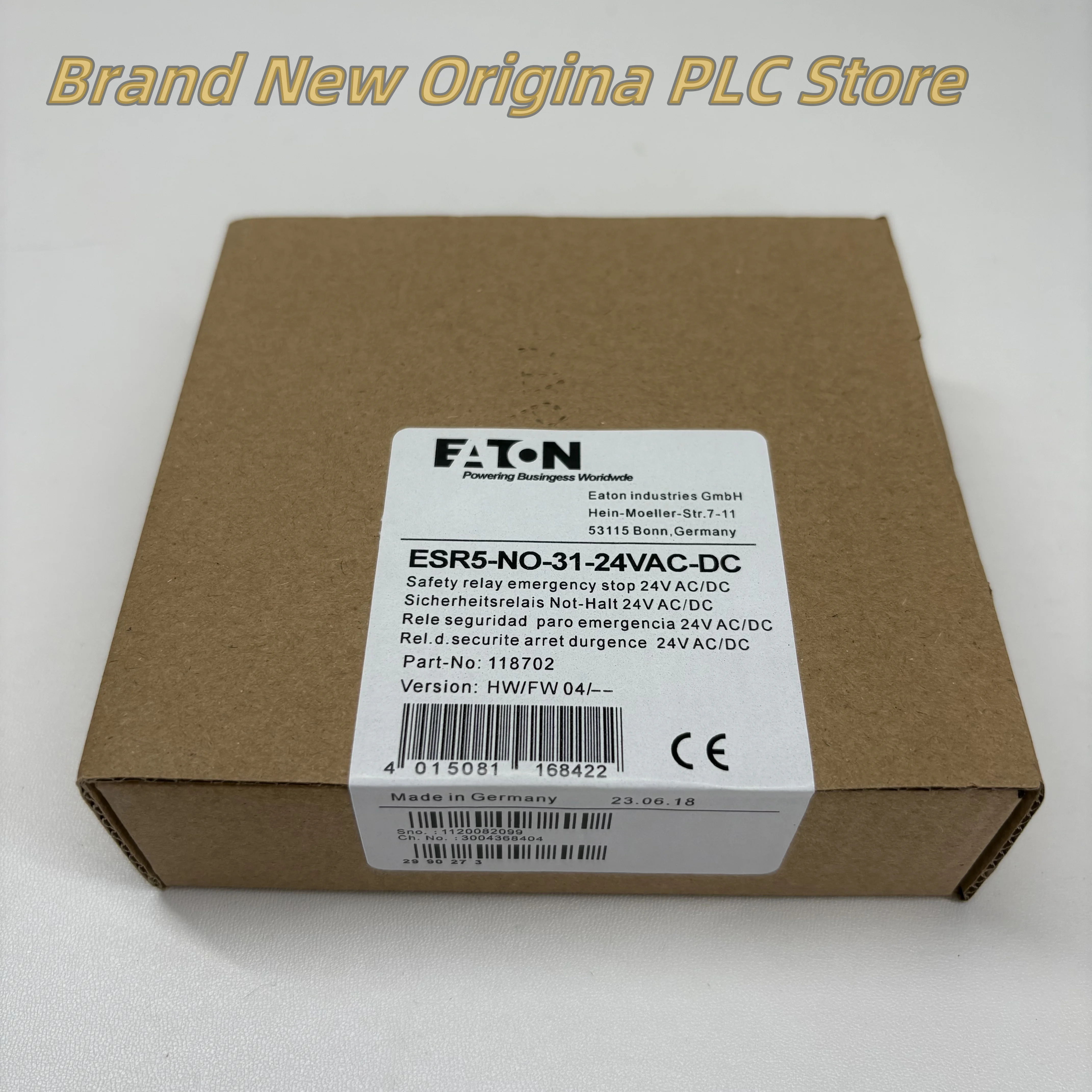 

Новое реле безопасности ESR5-NO-31-24VAC-DC в коробке