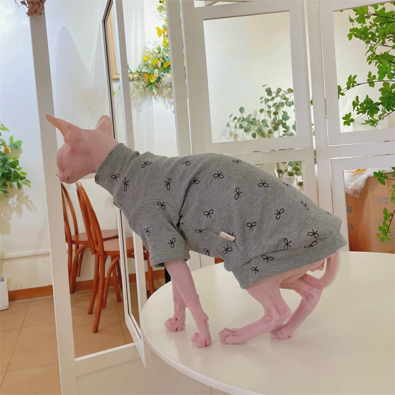 High-neck Grey Cotton Coat for Cat Winter Soft Warm Cute Bow Sweatshirt for Sphynx Cat in Autumn Devon Skin-friendly Loungewear