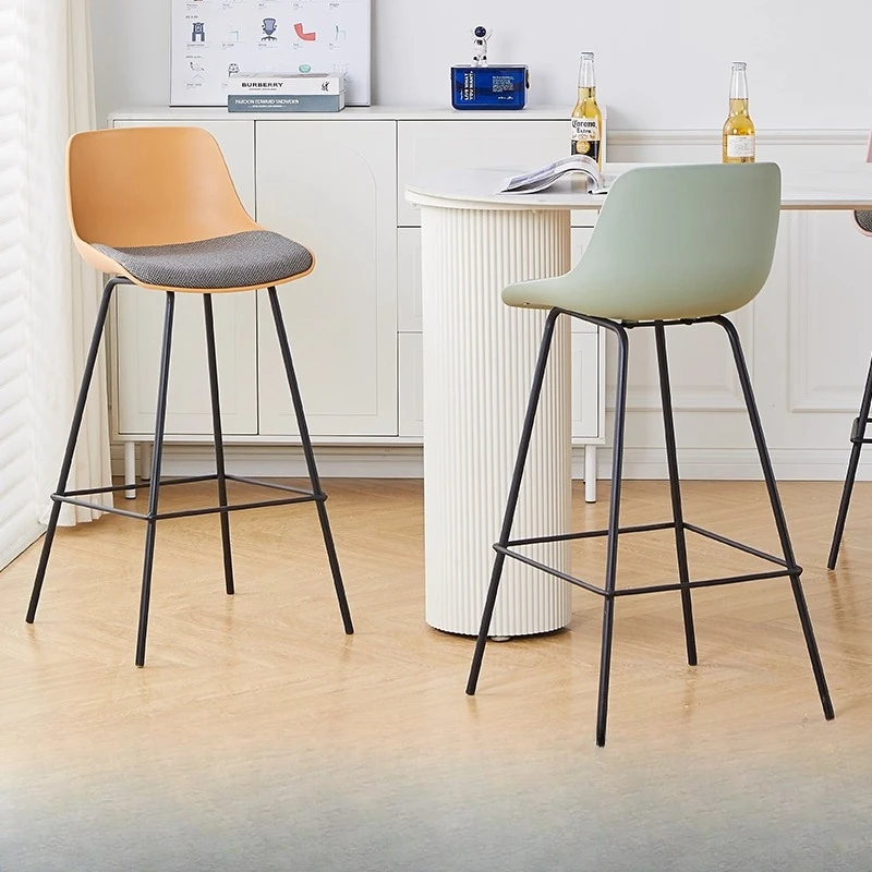 독특한 등받이가 있는 클래식 오피스 회전 조절식 바 스툴, 견고한 고급 바 가구