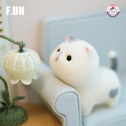 Cute Toys Figure Blind Box Original Baby Cat World Series 7 Flocking Style Random Surprise Anime Model Guess Surprise Doll