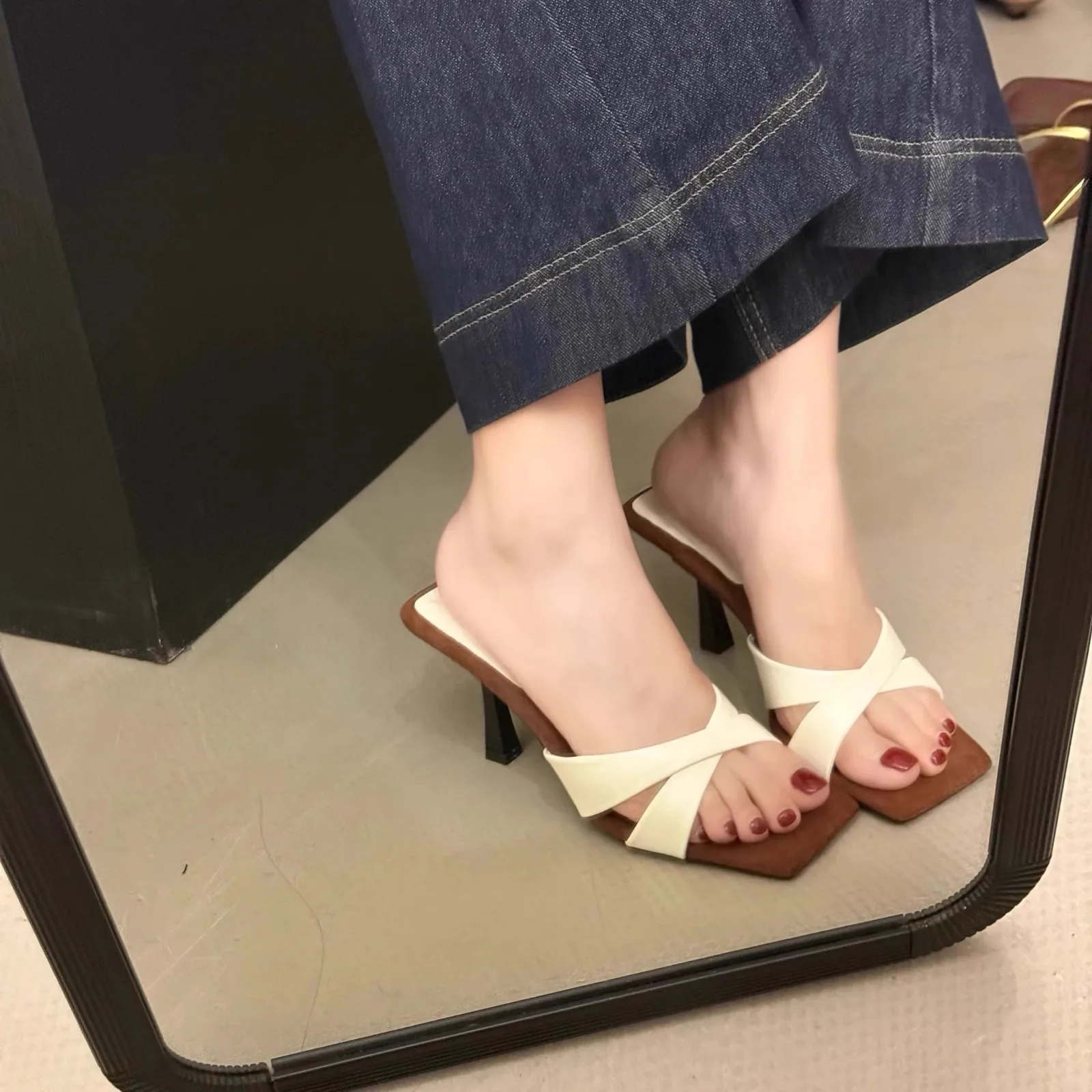 

2026 New Summer Elegant High Heel Sandals For Women Thin Heel Retro Open Toe Cross Strap Slippers Outdoor Casual Fashion Slides