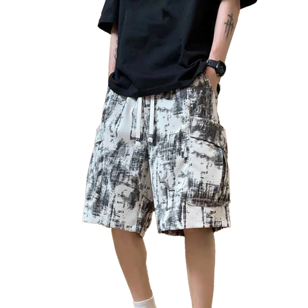 

Streetwear Style Hip Hop Pants Five-Minute Shorts Black And White Options Brand New Condition For Men Knee Length