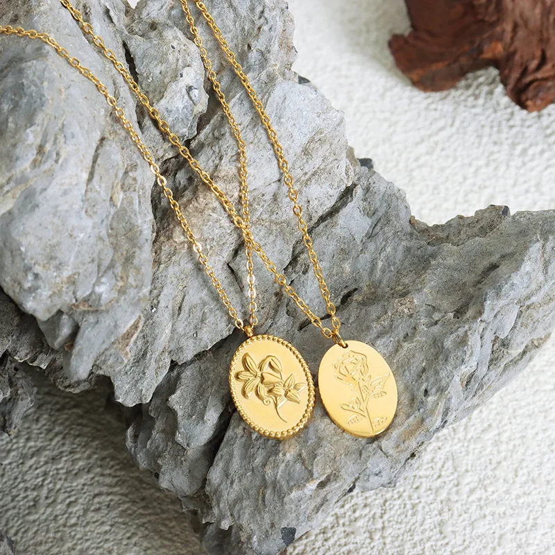الفولاذ المقاوم للصدأ قلادة زهرة قلادة مطلية بالذهب سلسلة خمر مجوهرات سانت مايكل نورس الذئب مخلب رمز الملحقات