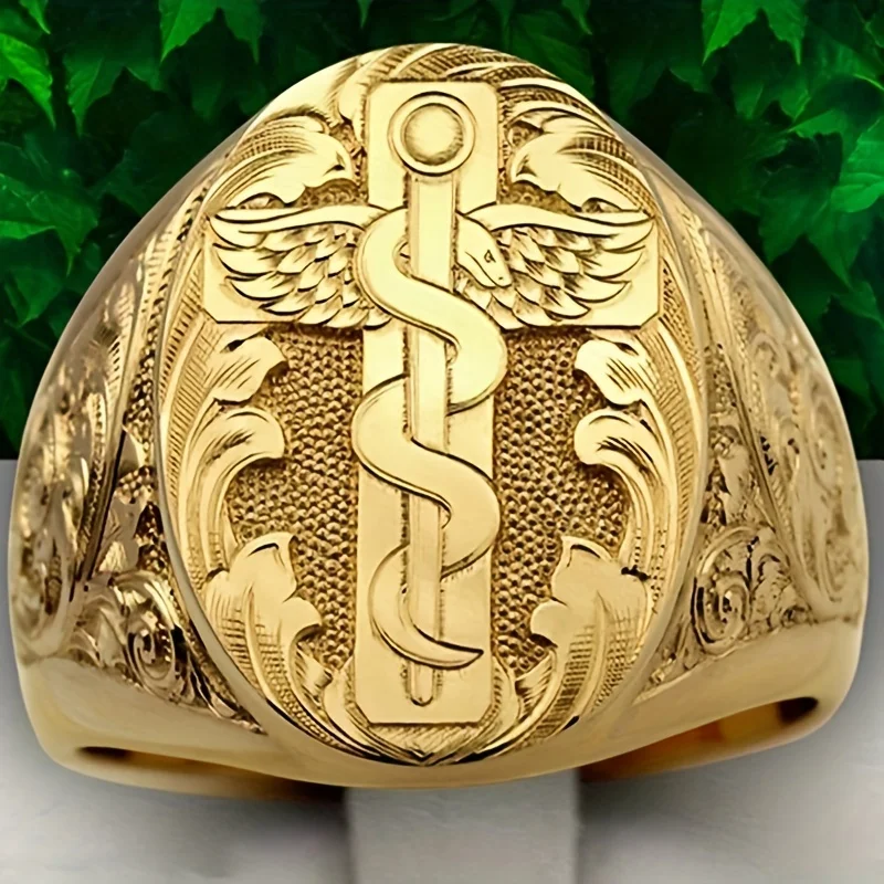 Fashion Retro Carved Snake Rings for Men Luxury 18K Gold Plated Male Punk Seal Ring Domineering Jewelry Birthday Gift