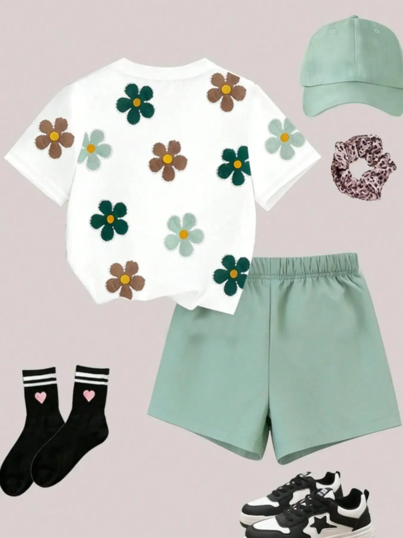 Girls' Summer Casual Outfit: Three-Color Floral Print Top + Mint Green Shorts Two-Piece Set, Fresh and Natural, Suitable for Girls Aged 4-12, Versatile Clothing for Home and Outings