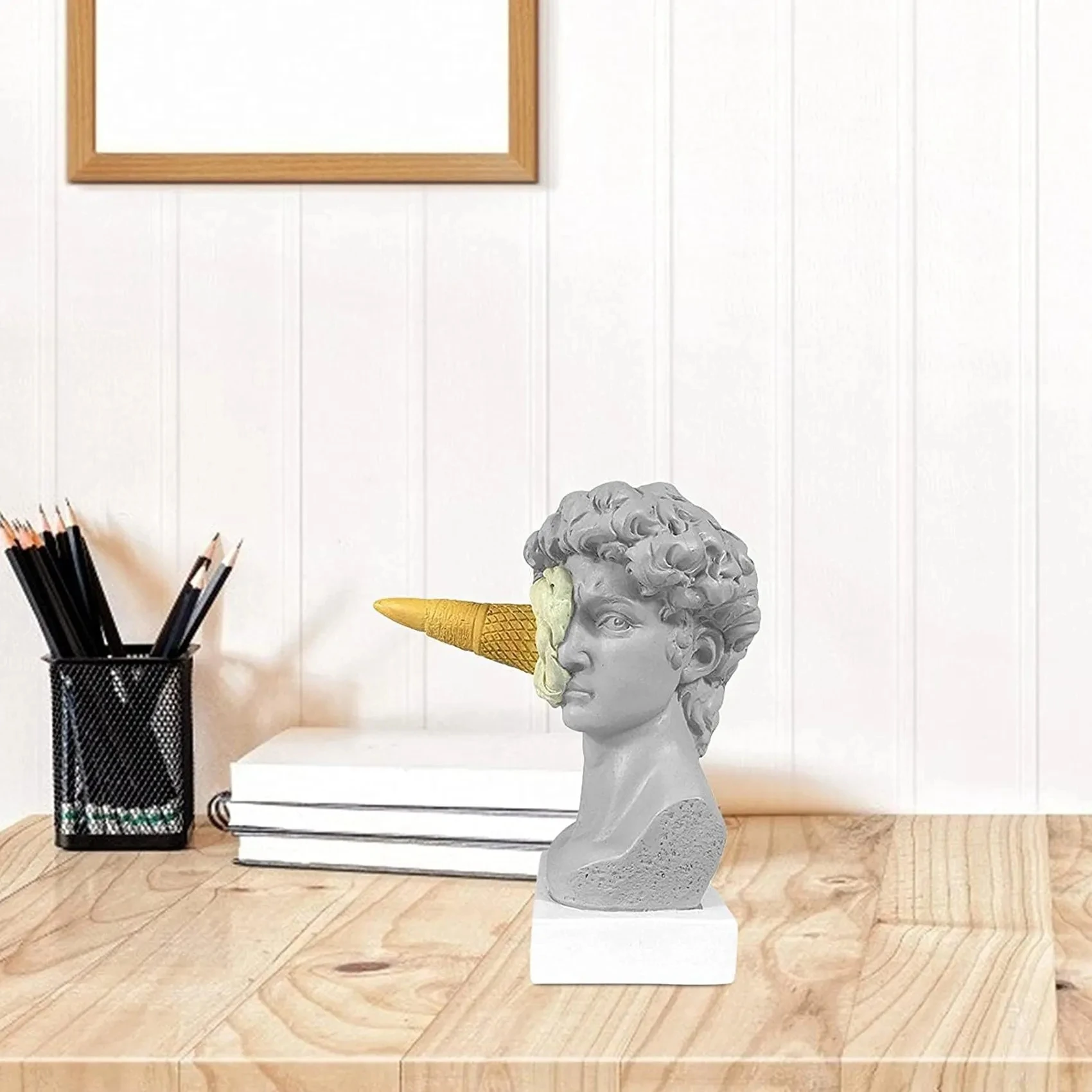 #5 Trending Decorative Figurines Right Now