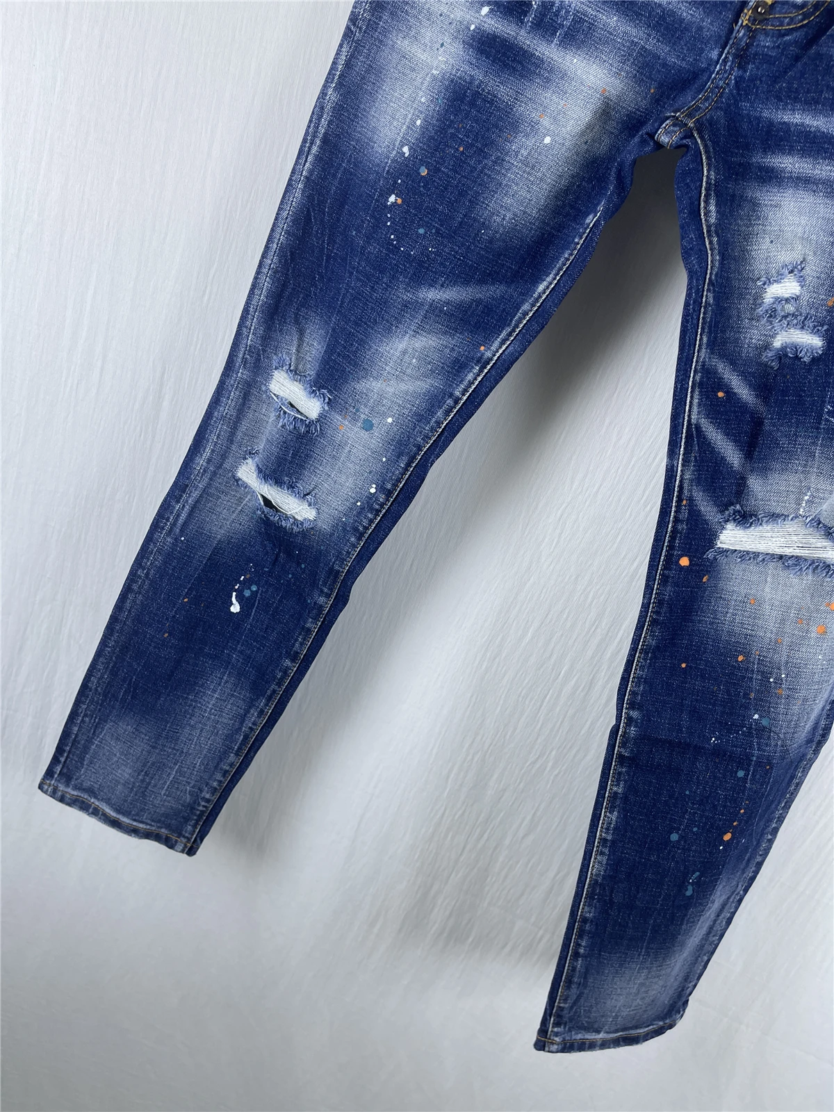 

6022 new men's jeans fashion ripped ink paint slim feet blue
