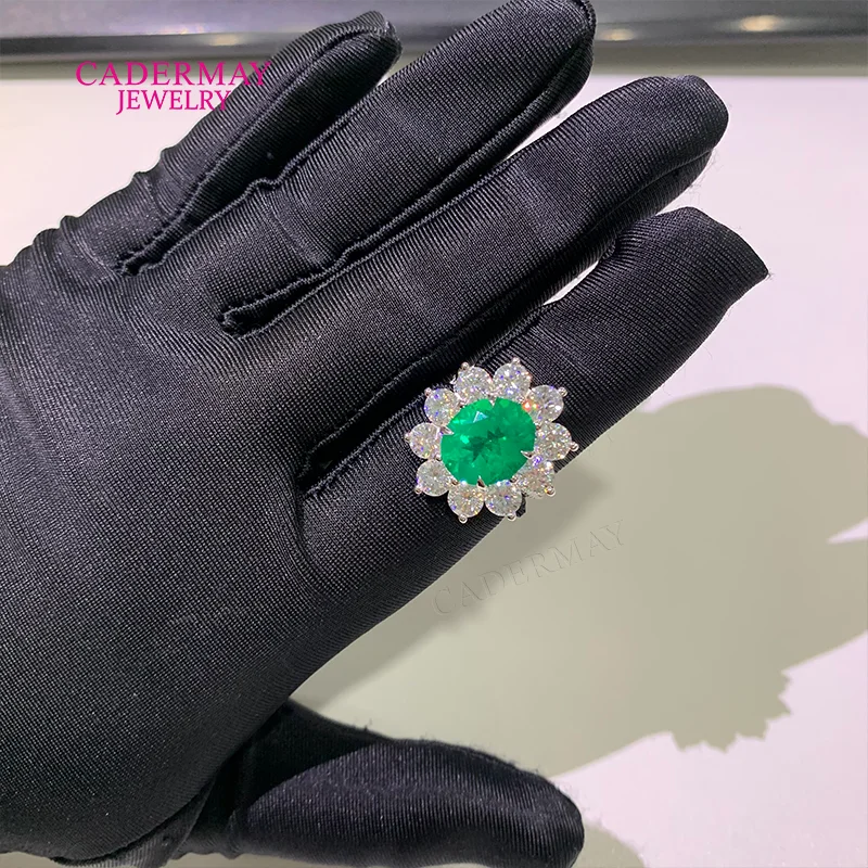 Customized 925 Silver 10x12mm Oval Cut Lab Emerald Ring Halo Moissanite Engagement Ring Emerald Ring Women Gift Party view 3