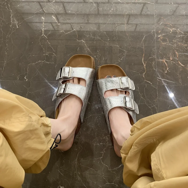 

Retro Buckle Strap Casual Thick-Soled Women's Sandals for Outdoor Wear