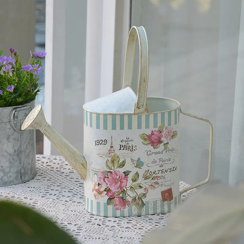 Wrought iron small watering kettle watering pot flower shop window garden garden grocery decorative ornament