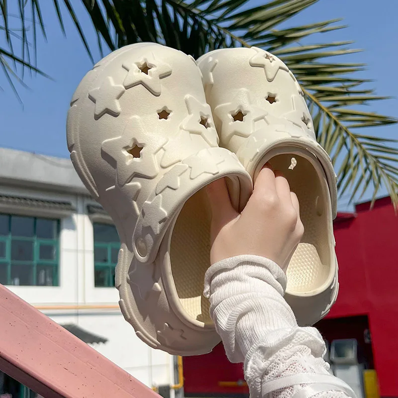 Ant Love الربيع/الصيف منتج جديد بسيط وعصري السماء المرصعة بالنجوم المرأة نمط مريح سميكة القاع ثقب الأحذية مع عارضة