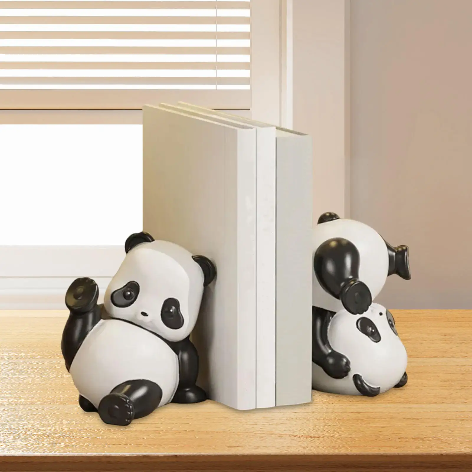 2 Pieces Panda Statues Bookends Gift for Bookshelves Study Office Desk