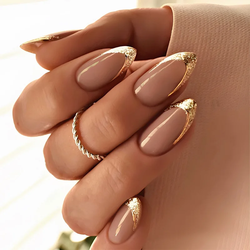 

24pcs Golden Glitter Minimalist Fake Nails Sparkling Full Cover Almond Press on Nails Nail Tip