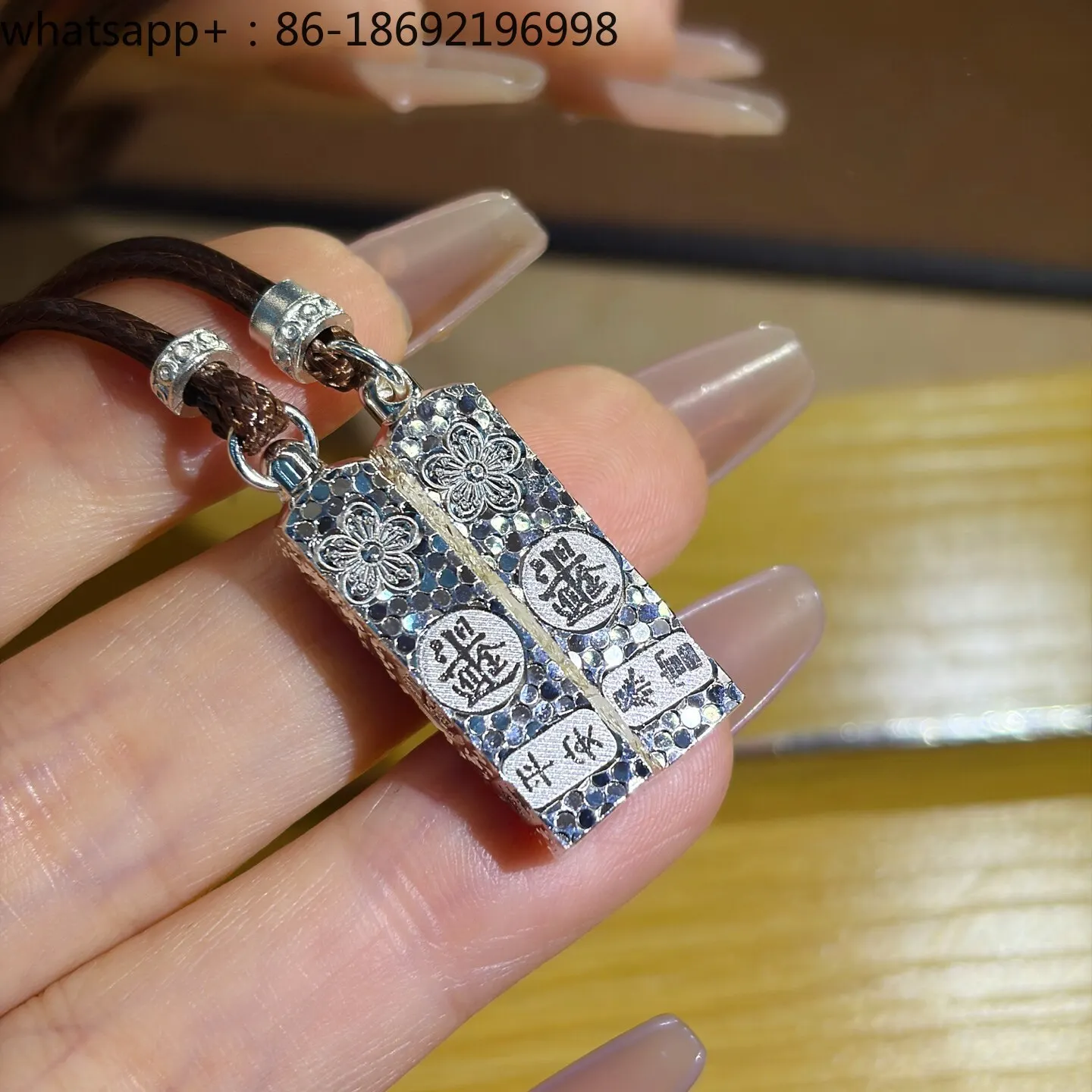 Pure Silver 999.9 Ancient Crushed Ice Ice Cherry Blossoms Attract Wealth and Treasure
