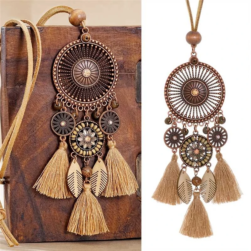 Vintage Bohemian Pendant Necklace for Women Geometric Exaggerated Tassel Sweater Chain Suitable for Everyday Wear Party Gifts