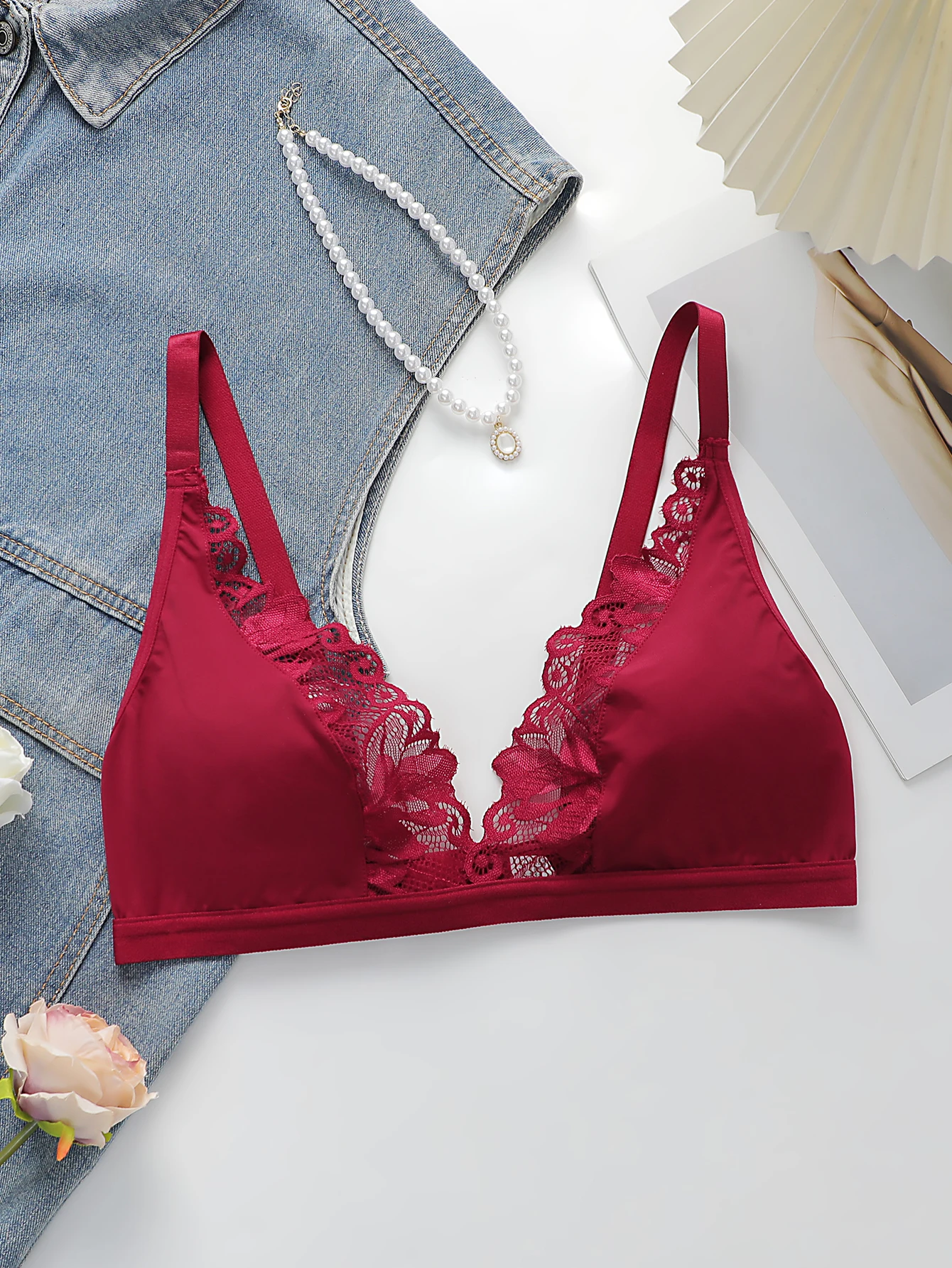 Reggiseno senza fili con scoll - Sheer Mesh Bra recensione e prezzo