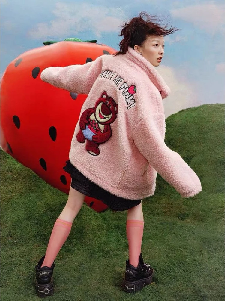 سترة نسائية جديدة لعام 2025 على شكل دب الفراولة - سترة شتوية سميكة مبطنة بالصوف - بلوزة فضفاضة ومريحة ودافئة مفتوحة من الأمام #3